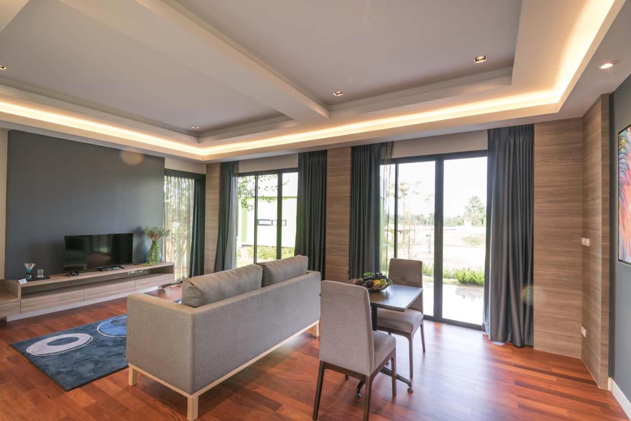 Green Ville Laguna Hotel Sung Noen Exterior photo
