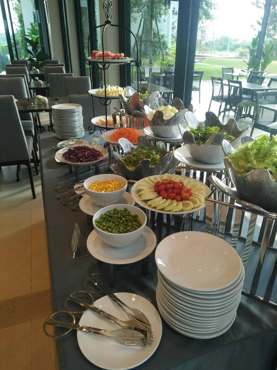 Green Ville Laguna Hotel Sung Noen Exterior photo